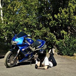 Meet your Posher, Cameron